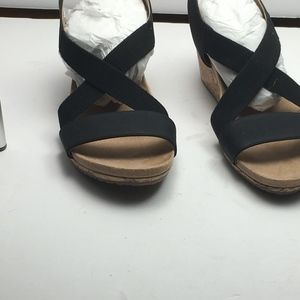 lifestride women's mexico wedge sandal